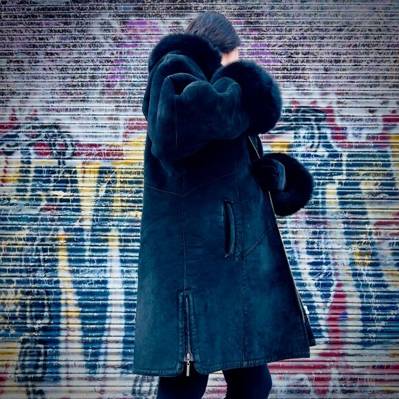 Knoles & Carter London Black Leather Coat, Fur-Lined Hood Winter Jacket Women's - Picture 9 of 10